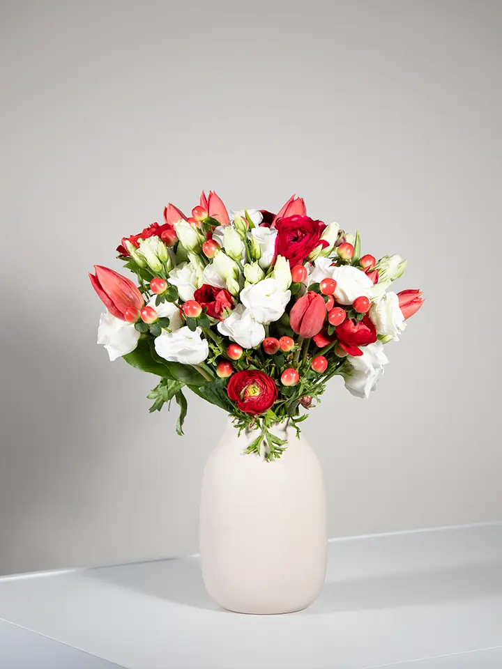 Bouquet fiori bianchi e rossi
